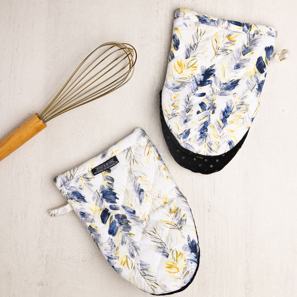 Unique and best kitchen pot holders and oven mitts from Provence
